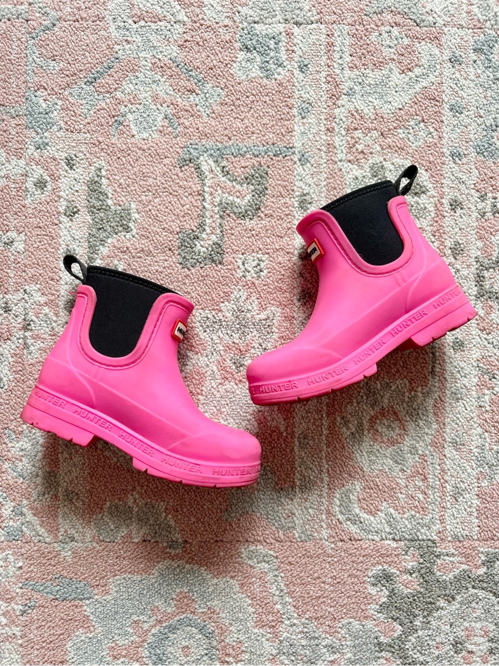Hunter Chelsea Rainboots